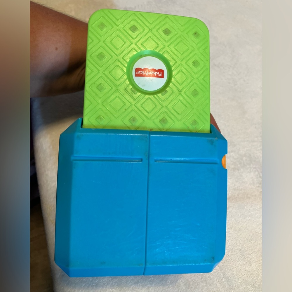 *last chance* Colorful Lion Pop-Up Toy - Jack in the Box - Picture 4 of 5